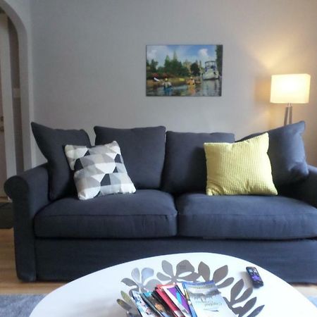 Beautiful, Clean, Quiet 2 Br-In Downtown Ottawa. Parking, Wifi And Netflix Included Daire Dış mekan fotoğraf